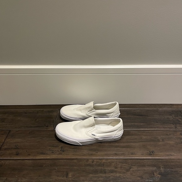 White Vans - Picture 2 of 5